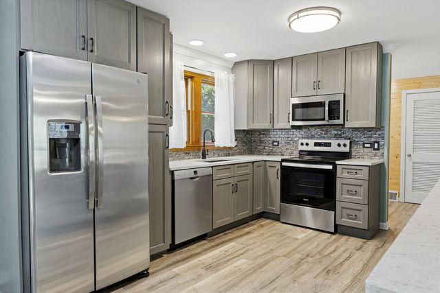 6231 Linden Lane, La Grange Highlands, IL 60525