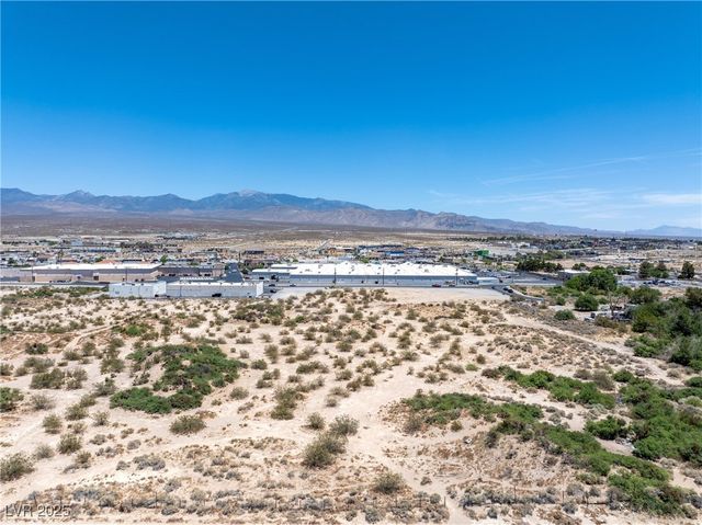 320 South West Street, Pahrump, NV 89048