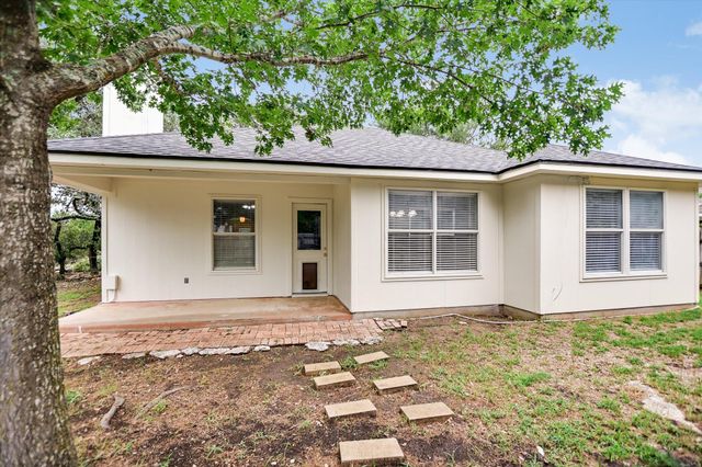 5 Dogwood DR, Wimberley, TX 78676