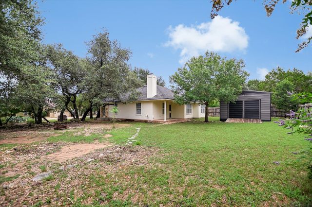 5 Dogwood DR, Wimberley, TX 78676