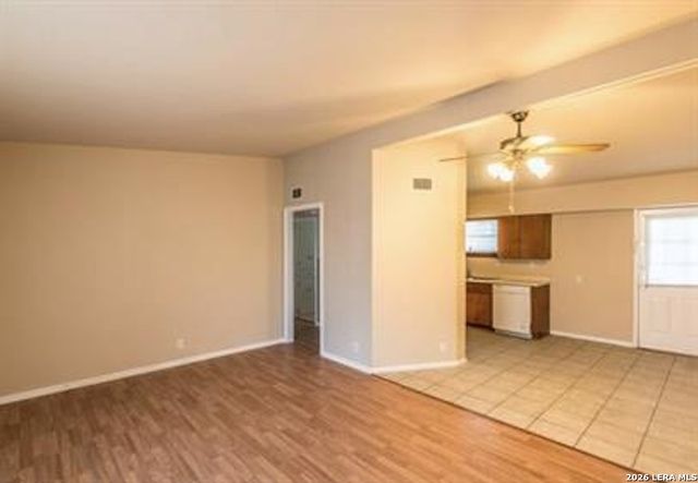 7527 Dell Oak, San Antonio, TX 78218