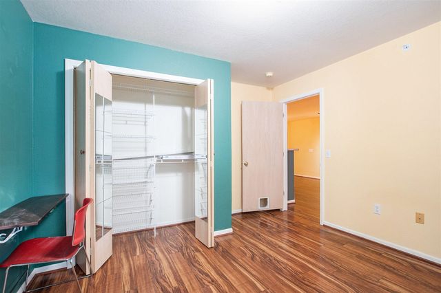 18372 N Ridge Court 12, Spring Lake, MI 49456