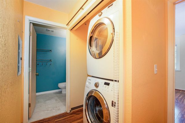 18372 N Ridge Court 12, Spring Lake, MI 49456