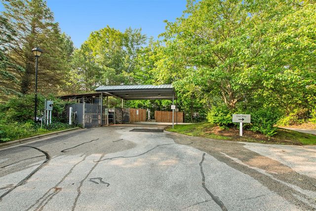 18372 N Ridge Court 12, Spring Lake, MI 49456