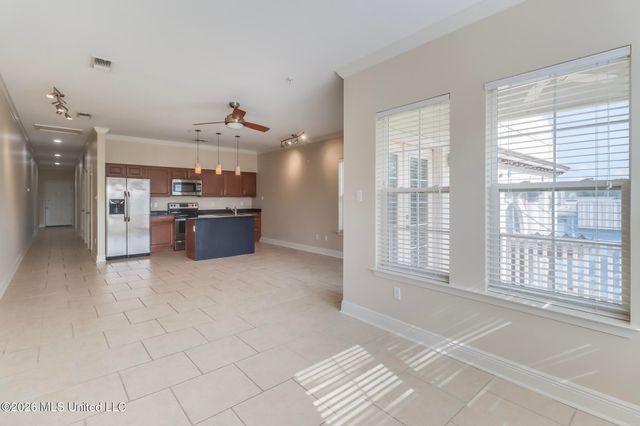 200 Jeff Davis Avenue, 6, Long Beach, MS 39560