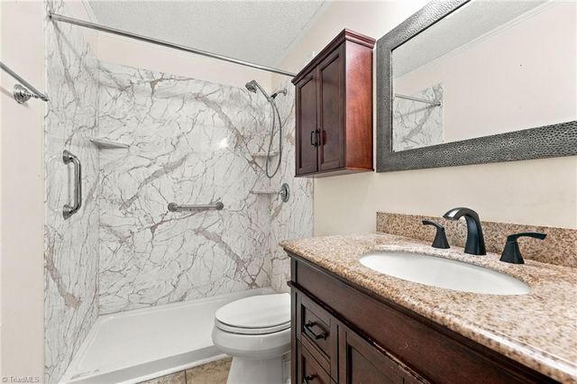1203 Ranhurst Road, Mcleansville, NC 27301