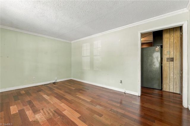 1203 Ranhurst Road, Mcleansville, NC 27301