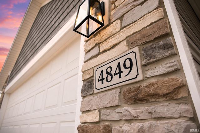 4849 Whittlebury Drive, Fort Wayne, IN 46818
