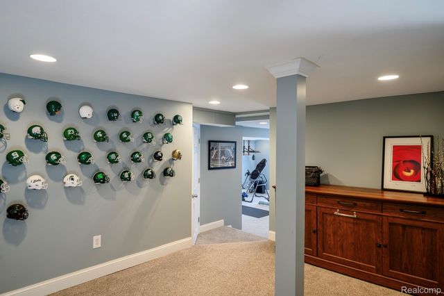579 Chesterfield Avenue, Birmingham, MI 48009