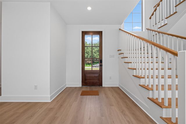 1926 Graystone Hills Drive, Conroe, TX 77304