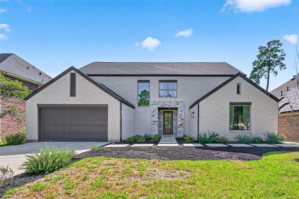 1926 Graystone Hills Drive, Conroe, TX 77304