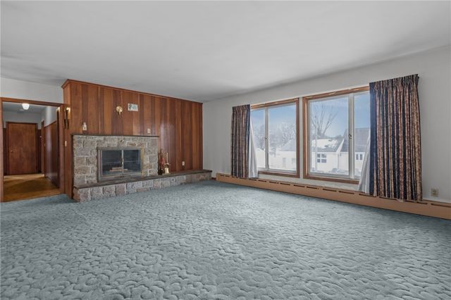 15 Cranberry Road, North Providence, RI 02904