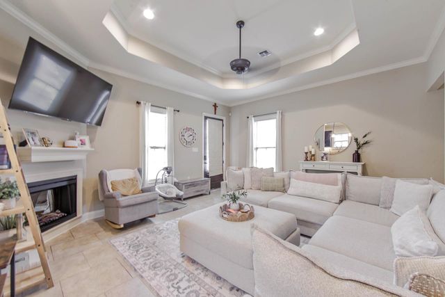 137 Madio Drive, Houma, LA 70364