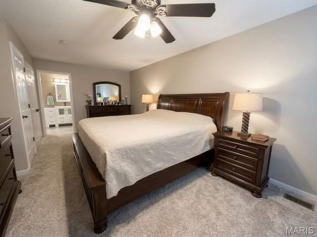 167 Edgeworth Avenue, Maryland Heights, MO 63043