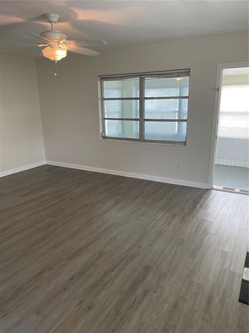 508 STANLEY AVENUE, Frostproof, FL 33843