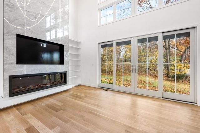 12 Hill Street, Needham, MA 02494