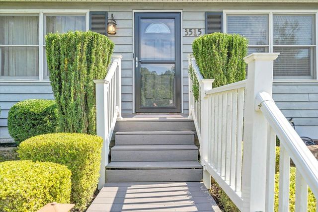 3515 Yellow Mountain RD, Roanoke, VA 24014