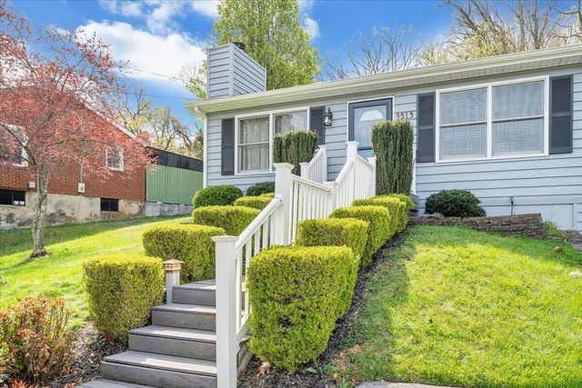 3515 Yellow Mountain RD, Roanoke, VA 24014