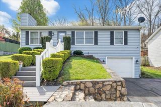 3515 Yellow Mountain RD, Roanoke, VA 24014