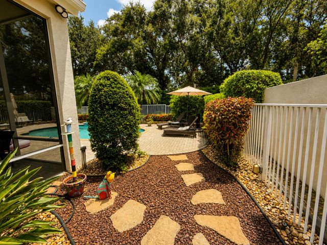 9837 MANTOVA Drive, Lake Worth, FL 33467