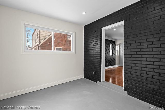 15422 Gilchrist Street, Detroit, MI 48227