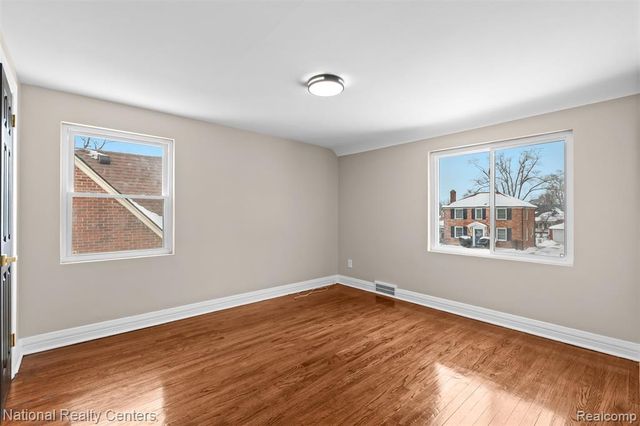 15422 Gilchrist Street, Detroit, MI 48227