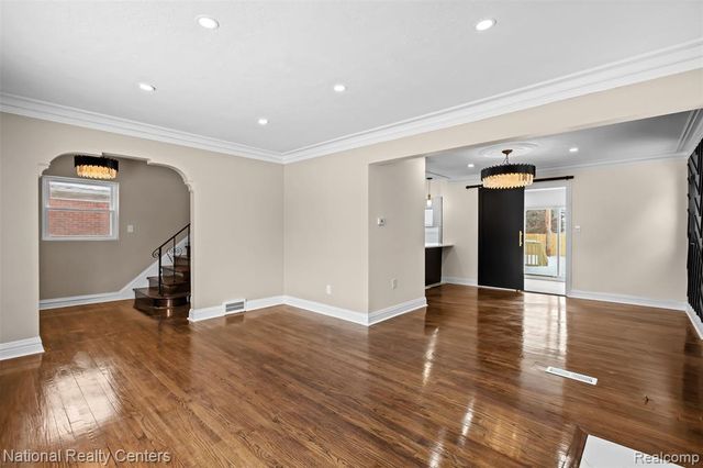 15422 Gilchrist Street, Detroit, MI 48227