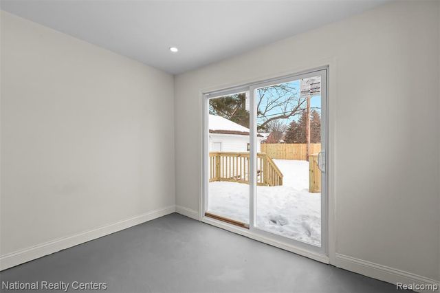 15422 Gilchrist Street, Detroit, MI 48227