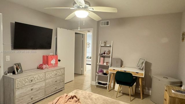 1705 Palm Cove Boulevard 1-105, Delray Beach, FL 33445