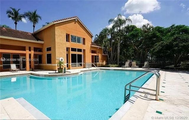 1705 Palm Cove Boulevard 1-105, Delray Beach, FL 33445