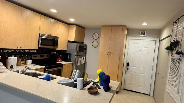 1705 Palm Cove Boulevard 1-105, Delray Beach, FL 33445
