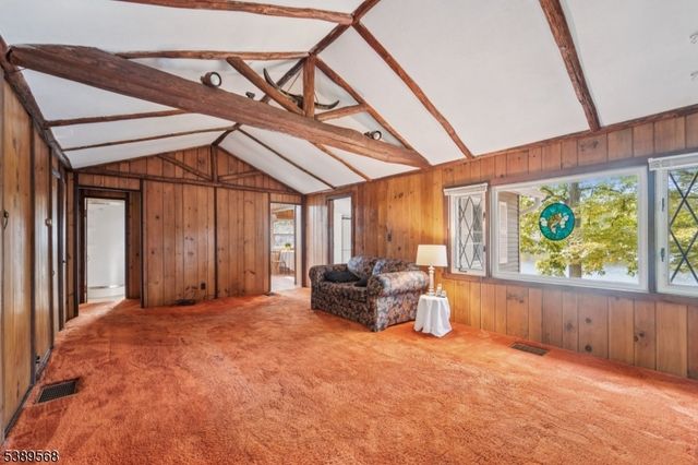 48 Lake Shore Rd E., Hardyston Twp., NJ 07460