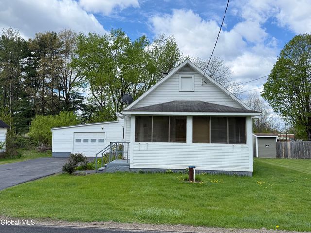 11 Bly Avenue, Hudson Falls, NY 12839