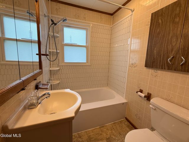 11 Bly Avenue, Hudson Falls, NY 12839