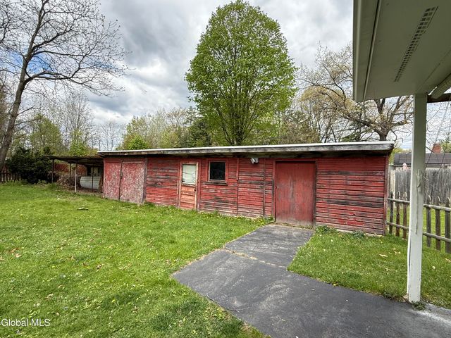 11 Bly Avenue, Hudson Falls, NY 12839