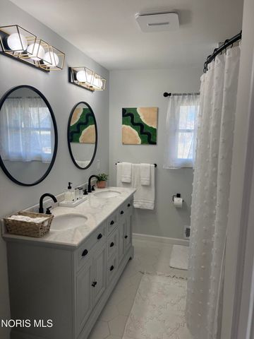 2363 Havenwood Drive, Toledo, OH 43614