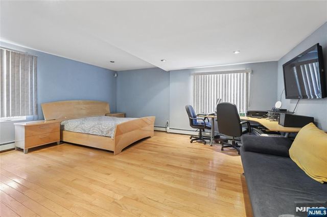 4-16 Bellair Avenue, Fair Lawn, NJ 07410