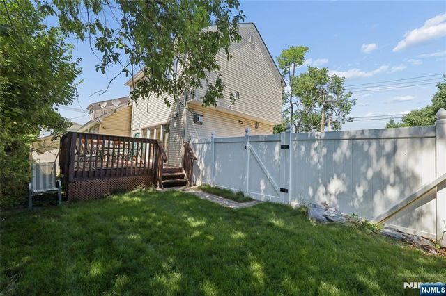 4-16 Bellair Avenue, Fair Lawn, NJ 07410