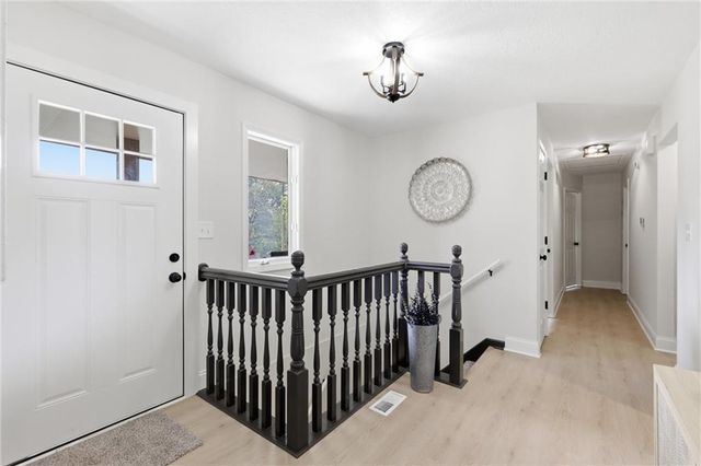 404 Springwood Drive, Blue Springs, MO 64015