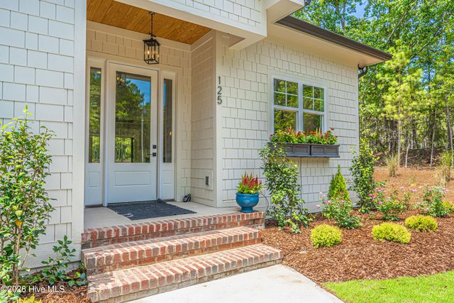 125 Landers Pond Lane, West End, NC 27376