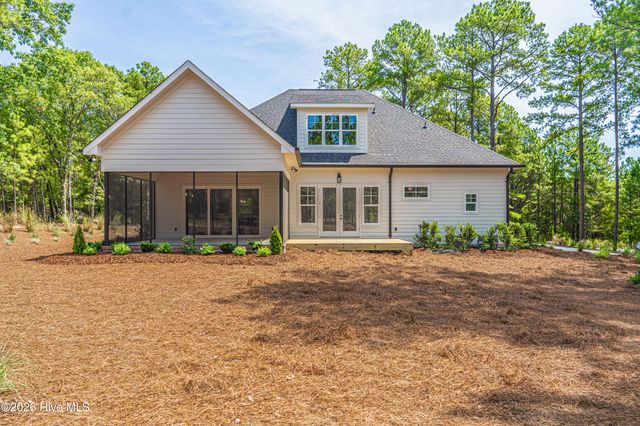 125 Landers Pond Lane, West End, NC 27376