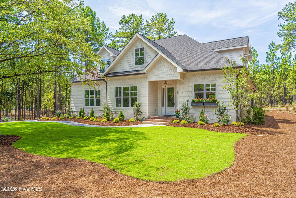 125 Landers Pond Lane, West End, NC 27376