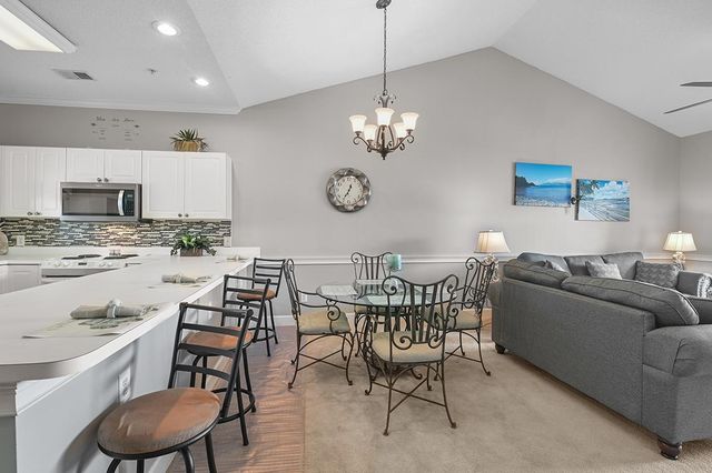 4830 Carnation Cir Apt 302, Myrtle Beach, SC 29577