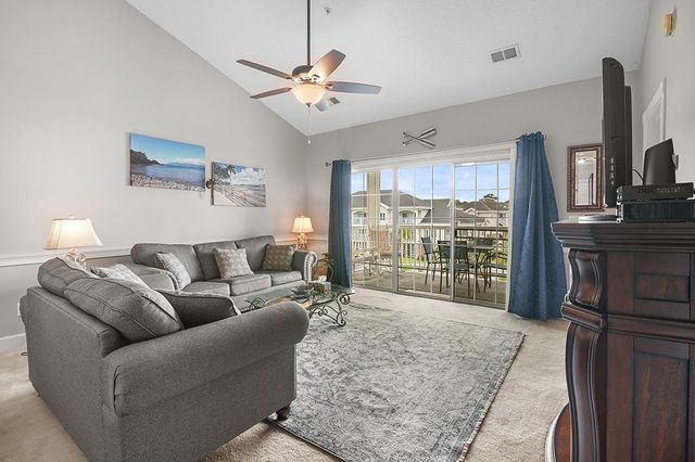 4830 Carnation Cir Apt 302, Myrtle Beach, SC 29577