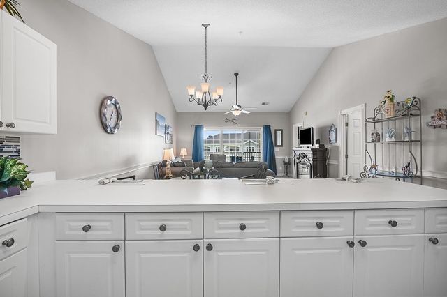 4830 Carnation Cir Apt 302, Myrtle Beach, SC 29577