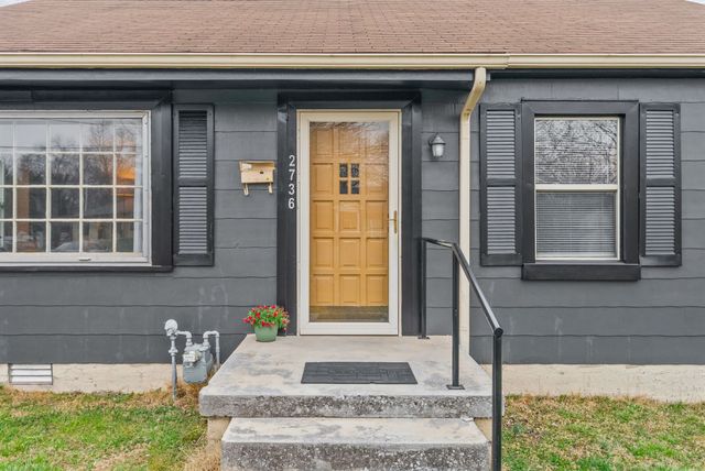 2736 Nelson Dr, Hopkinsville, KY 42240