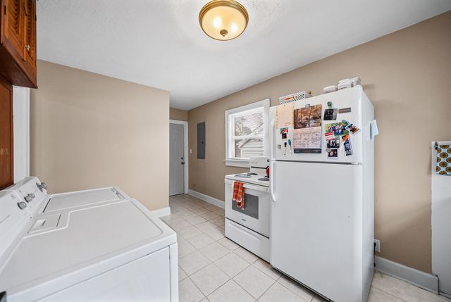 2736 Nelson Dr, Hopkinsville, KY 42240