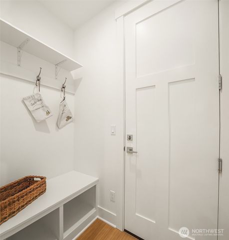 21224 82nd Place W, Edmonds, WA 98026