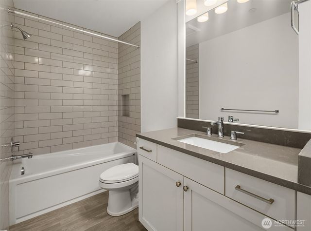 21224 82nd Place W, Edmonds, WA 98026