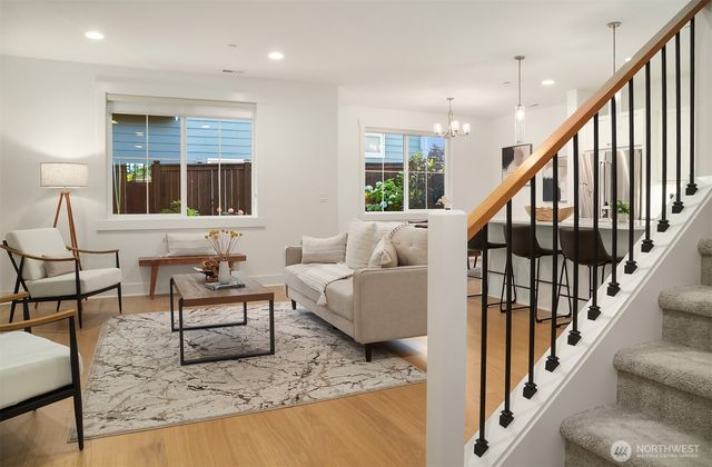 21224 82nd Place W, Edmonds, WA 98026